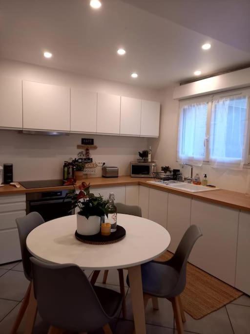 Superbe Appartement Moderne En Rez-De-Chaussee Ozoir-la-Ferrière Εξωτερικό φωτογραφία