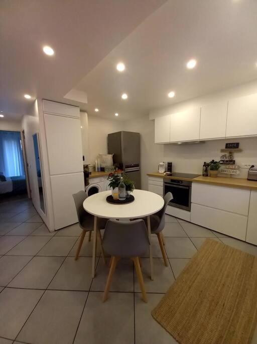 Superbe Appartement Moderne En Rez-De-Chaussee Ozoir-la-Ferrière Εξωτερικό φωτογραφία